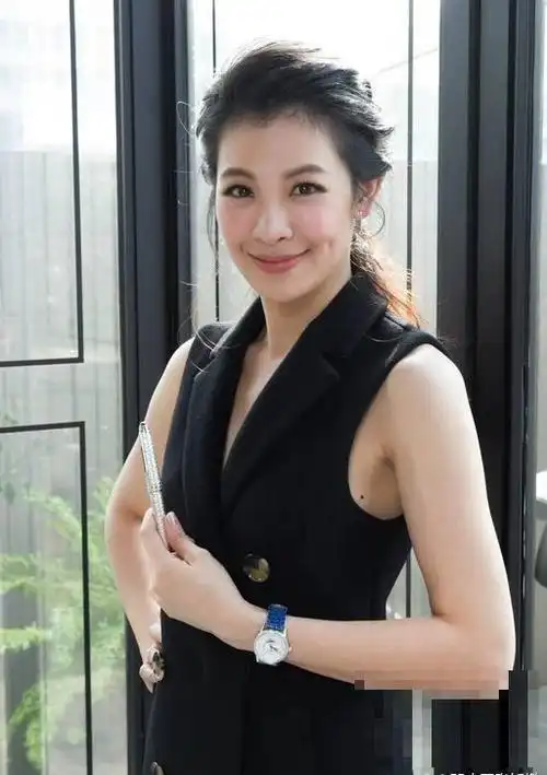 离开贾静雯之后孙志浩过的怎么样?现任妻子6年没生子! / 比乐族