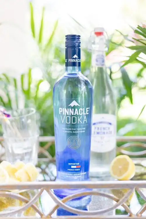 sweet & savory snacks for upscale summer entertaining