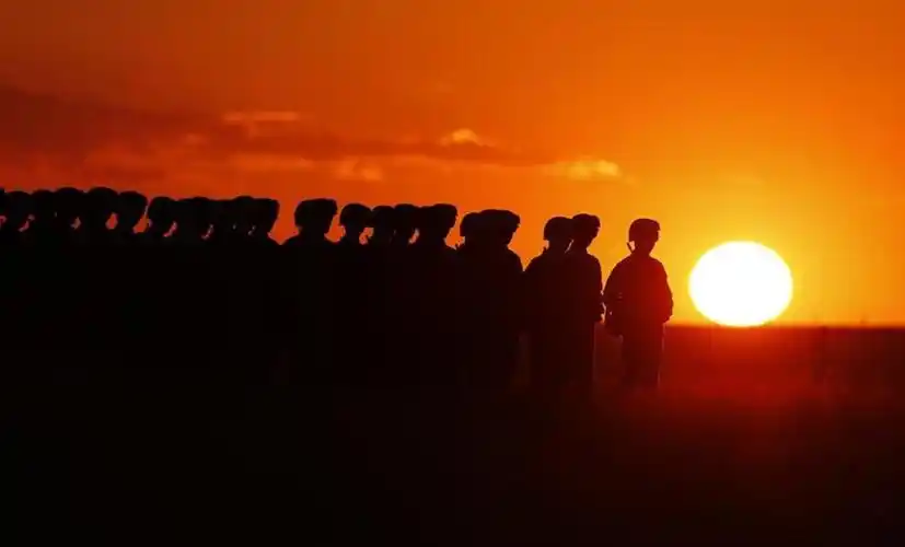 【看世界】感知天下:庆祝中国人民解放军建军90周年阅兵