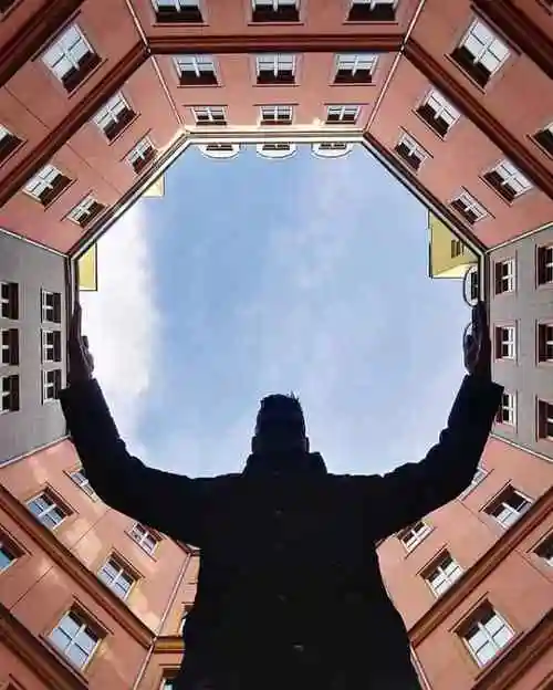 如何玩转创意的错位摄影