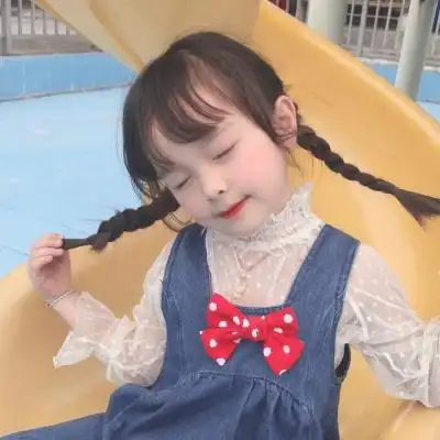 高清超火的卖萌可爱小女孩头像图片