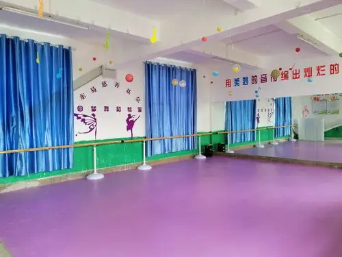 东易慈善基金会圆梦舞蹈室在云南省德宏州陇川县城子镇姐乌小学落成