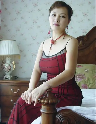 熟女自拍 - 金满堂 - 南书房