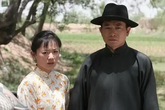 电视前沿 正文  年代戏《女人树》讲述的是女主人公乔小燕从上个世纪