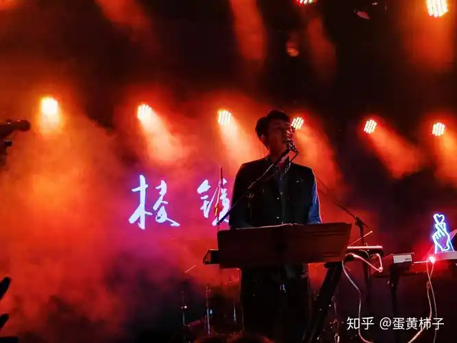 如何评价棱镜乐队? - 知乎