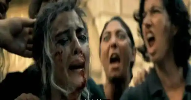 美丽传说西西里之殇美貌引来嫉妒女人群殴剃头