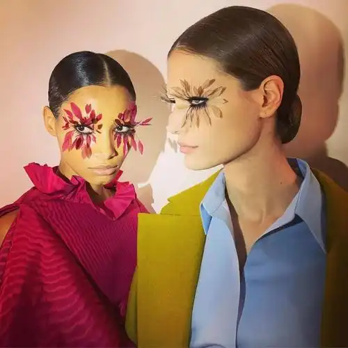 收藏t台创意妆容