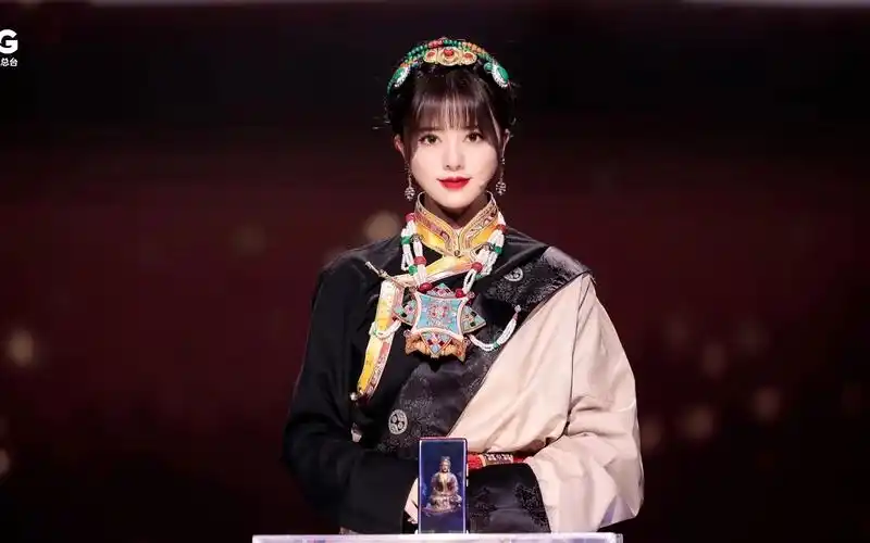 国家宝藏展演季阿兰达瓦卓玛你的心就是我的愿