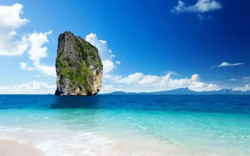 蓝蓝的大海桌面壁纸_美得让人百看不厌