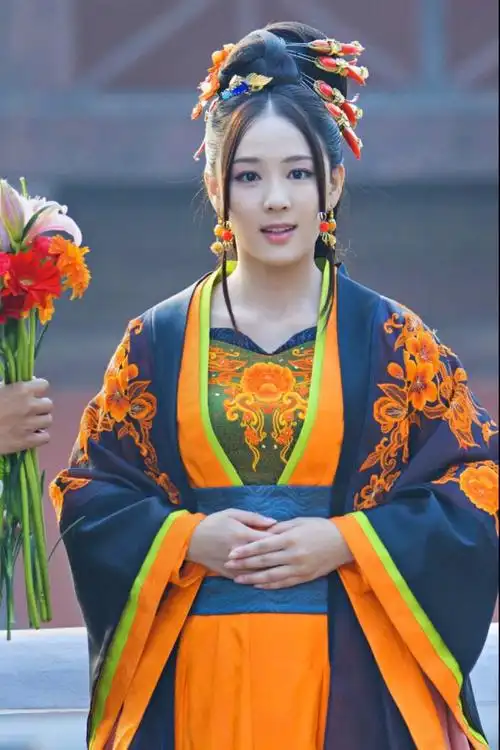 兰陵王妃颜婉华娇饰