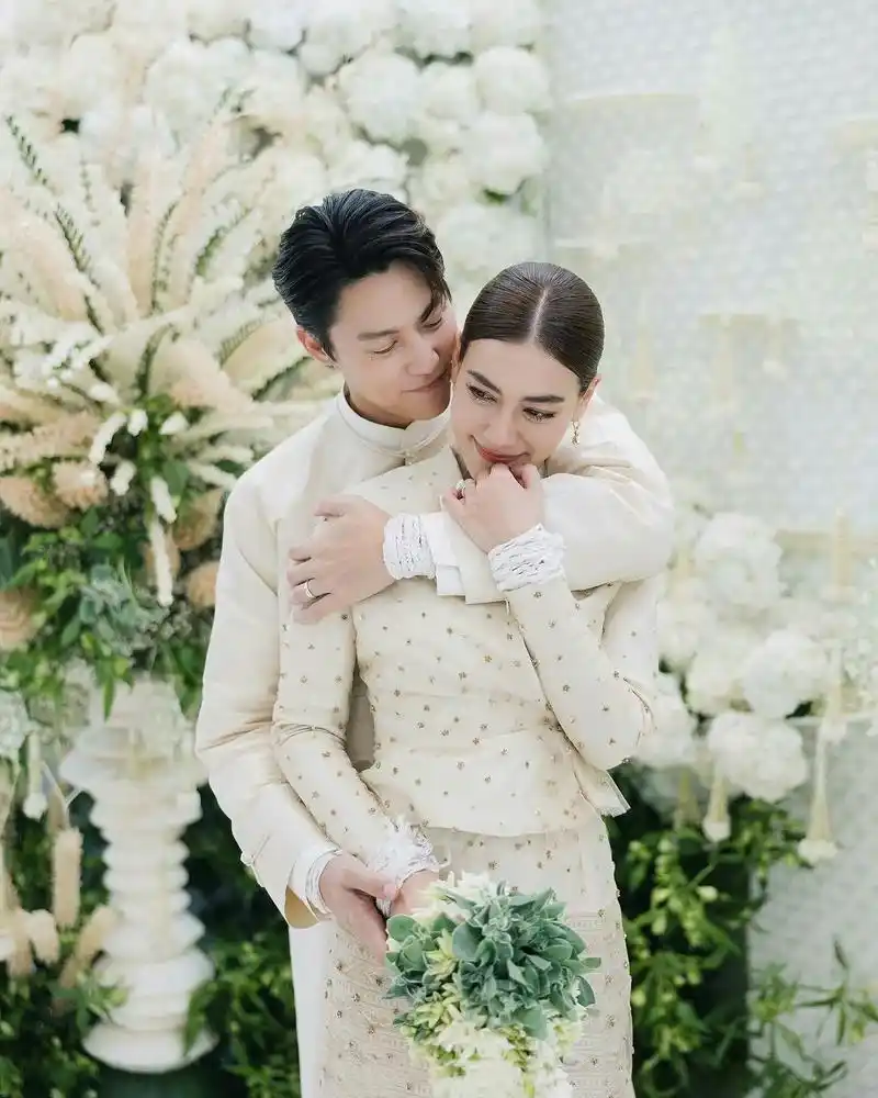 mark和kim 订婚图片#泰国明星情侣 #一定是特别的缘 - 抖音