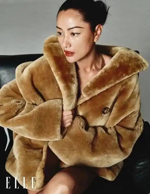 52岁的瞿颖提供了一种新的人生状态_生活_清迈_黑色