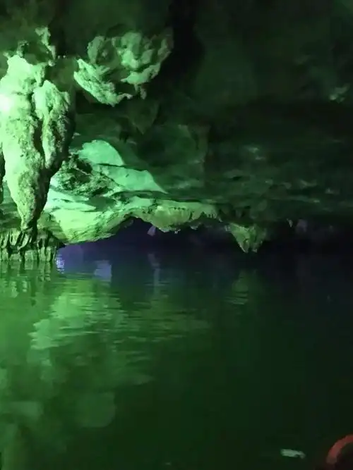 英德地下河--亚洲第一长地下暗河