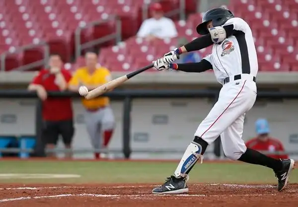 亚运棒球/中华队今晚碰中国 小心内野炮罗锦骏