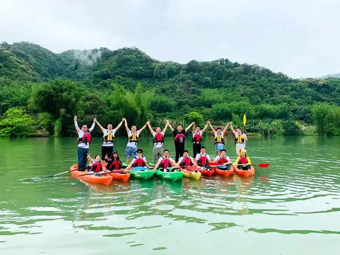 大型皮划艇水上拓展团建
