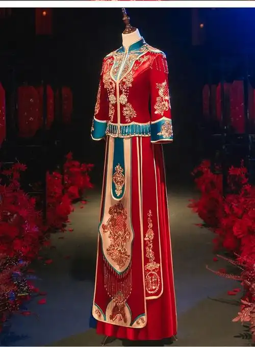 高级蓝色秀禾服新娘2021年新款高级中式结婚礼服冬季撞色出阁服