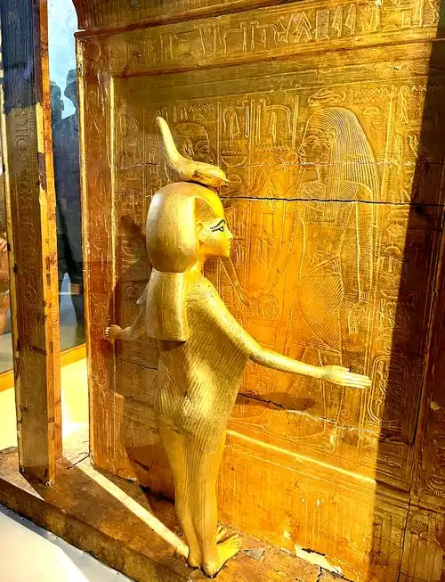 开罗必打卡:埃及博物馆镇馆之宝全揭秘