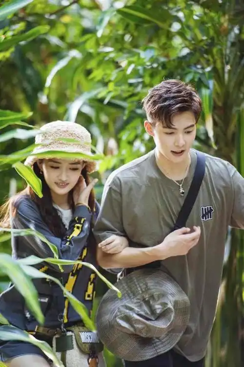 徐璐为何折腾得起?与乔任梁是?