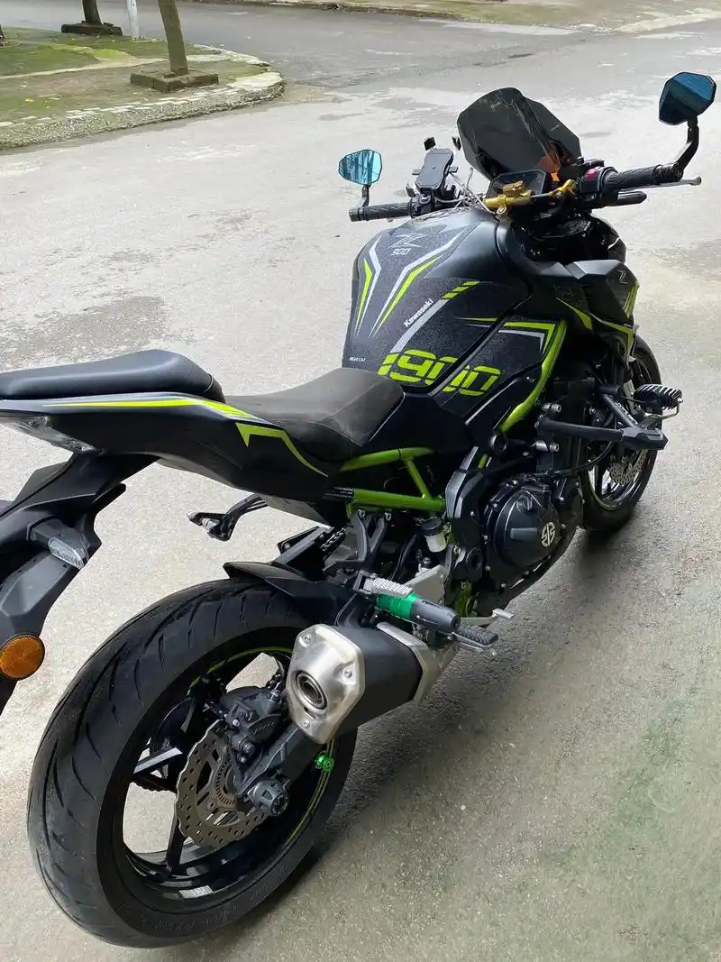 川崎z900,低于83888元别问!川崎z900,22年入户 - 抖音