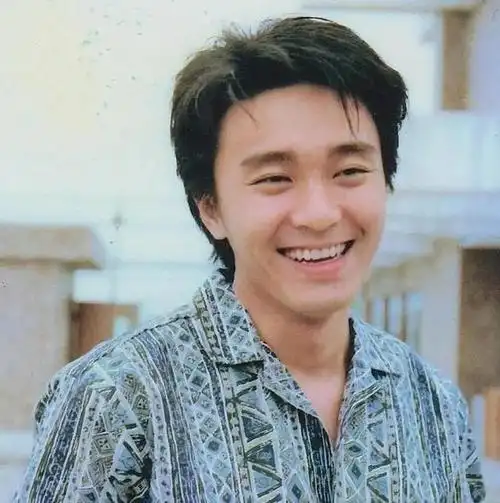 集美们,港风复古男生头像,优质男头