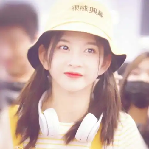 林思意/女生头像/爱豆头像/by姜甜软