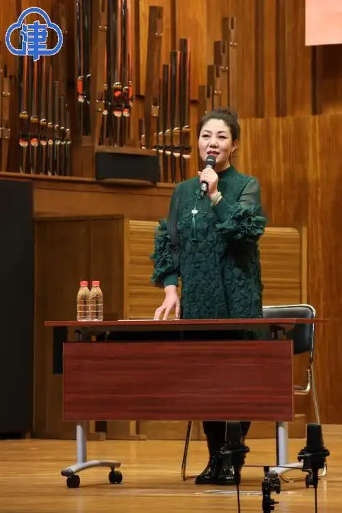 首期天津戏曲曲艺名家公开课邀请了天津时调国家一级演员,中国曲艺