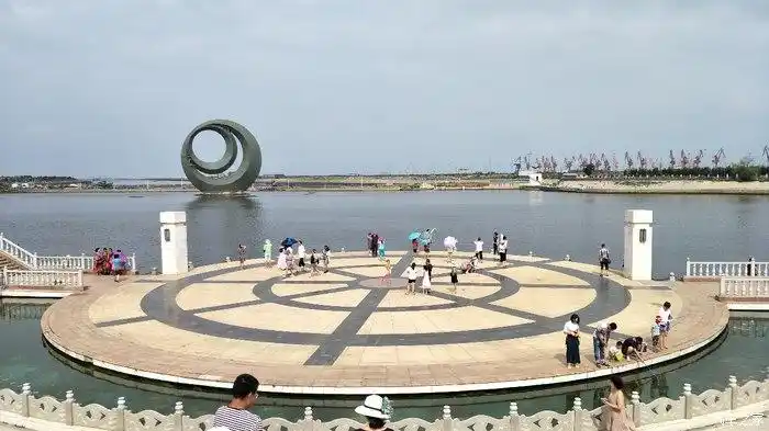 吉林市cs75车友会鲅鱼圈自驾游最后一站之月亮湖公园