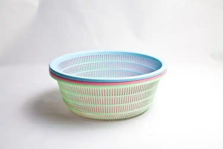 两元店 多用途圆形小米筛 两8cm塑料洗米筛 日用百货批发货源