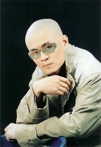 北京宝丽光文化传播有限公司总裁,《中国名人经纪网》,《光头李进名人