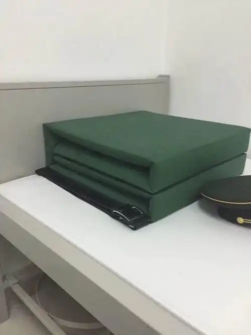 看,这才是真正的方块被子