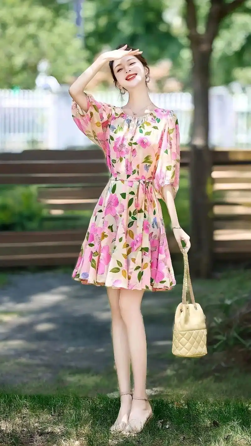 碎花连衣裙女夏装新款