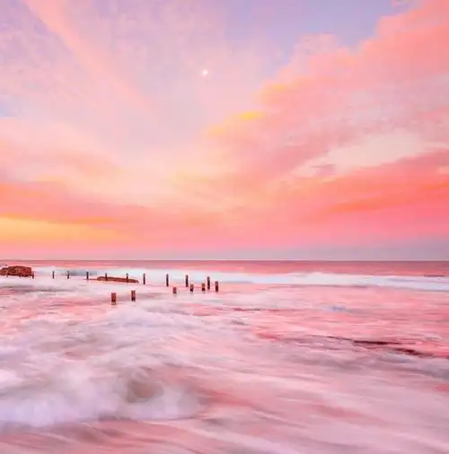 治愈系粉色天空高清壁纸