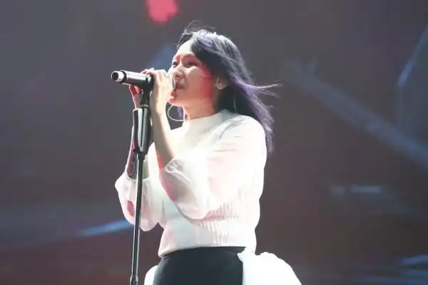 图罗琦会走的更远黑豹乐队主唱谈我是歌手2