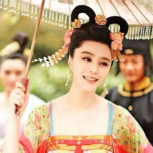 《武媚娘传奇》范冰冰百变妆容解析