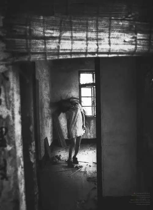 坠入深渊的灵魂