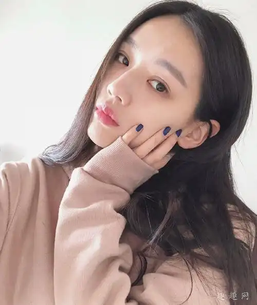 周紫馨图片和生活照