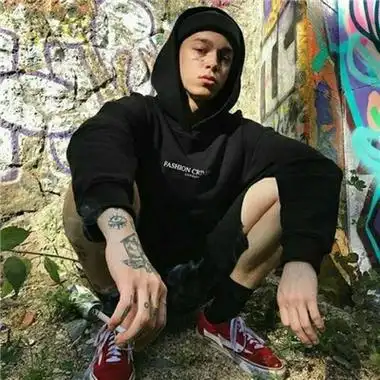 很霸气很酷的带纹身的男生头像图片 最新潮酷超拽的纹身男头合集