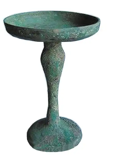 最早的灯具 盛食器豆