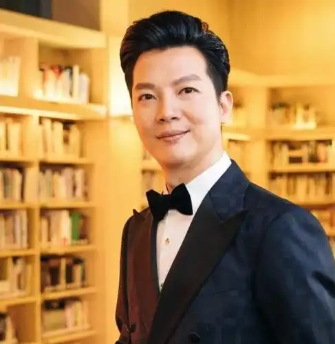 专访总台春晚主持人任鲁豫时光从来都不会辜负奋斗努力的人