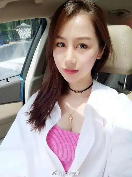 孙悦妻子陈露在instagram上晒出自己的近照. 来自体坛有真相 - 微博