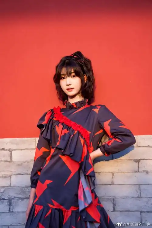 李昕融笑起来真好看##李昕融的日常放送