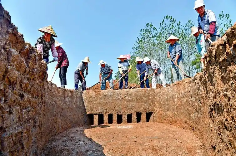 滁州考古发现古墓群