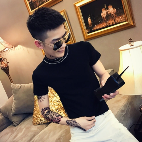 半截袖男 修身 精神社会小伙