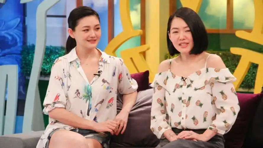 大小s起诉葛斯齐获赔60万,姐妹俩发声回应,不告黄子佼引争议