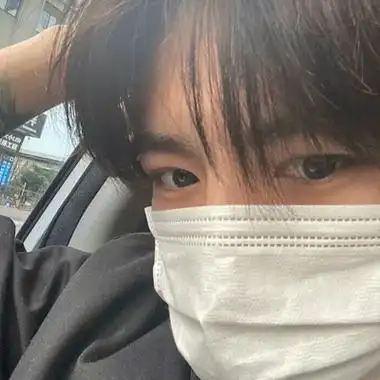 小清新帅气男头像真人版 干净优质男头图集(15)张