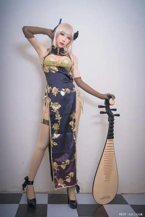 cosplay欣赏丨幻想金瓶梅金莲金丝雀旗袍丨西门官人好