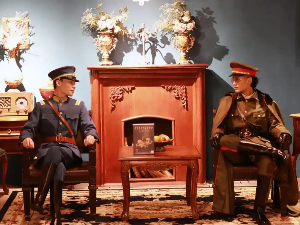 军阀大合影.大合影从左到右分别是 @苍涯 @傾雪 @云梦华尚 - 抖音