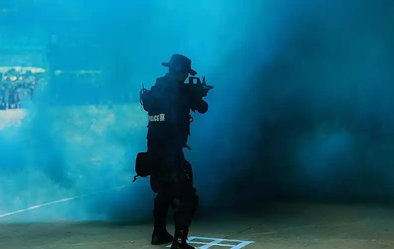 特警风采 - 达州摄影 - 凤凰山下 - powered by discuz!