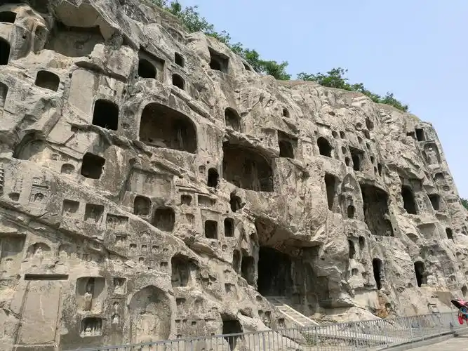 河南洛阳龙门石窟(国一)