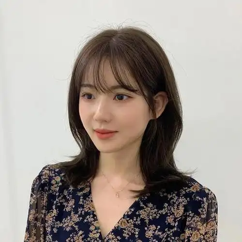 利用空气小脸适合发型图片什么发型最好看淑女发型小脸发型